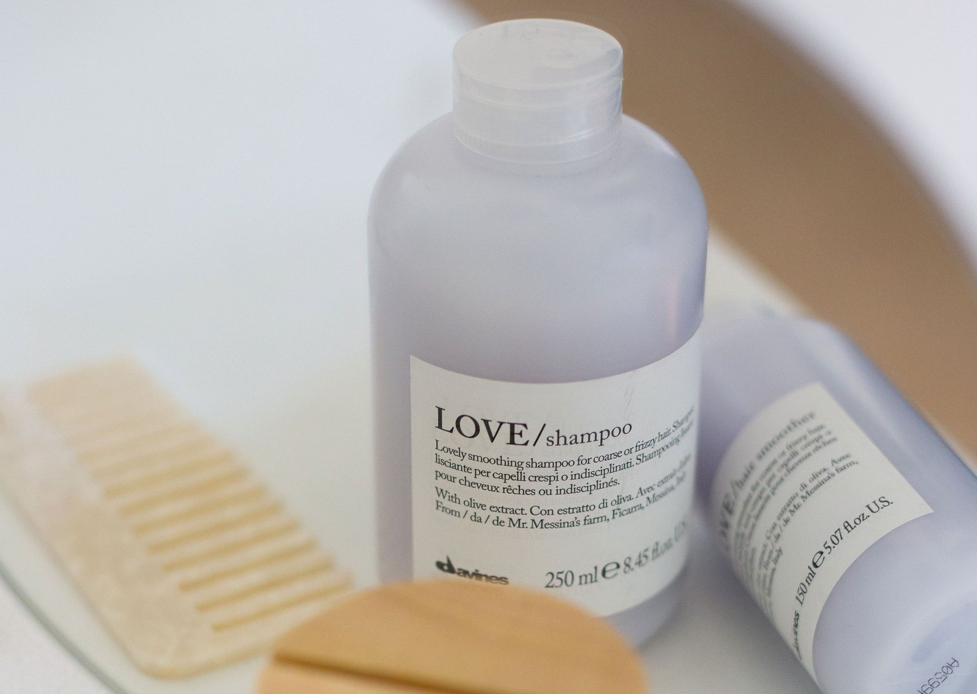 Anti-humidity hair tips LOVE Smoothing Davines